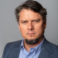 Diego Ulloa Email & Phone Number