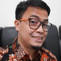 Sunu Nugroho Email & Phone Number