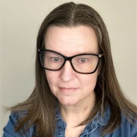 Kelly Creeron Email & Phone Number