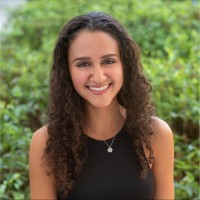 Edwards Lifesciences Employee Yasmina B.'s profile photo