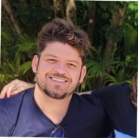 Lincoln Chayin Email