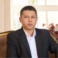 Long Nguyen Email