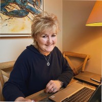 Galbraith Employee Pamela Gray's profile photo