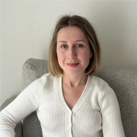 Diliara Mukhamiatzhanova Email