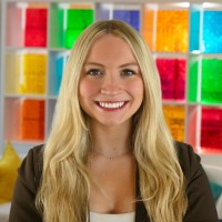 Madelyn Wallace Email