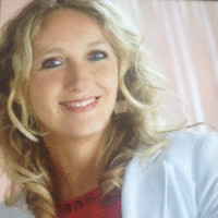Mariella Ammerer Email