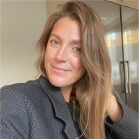H&M Employee Emma Brizzi's profile photo