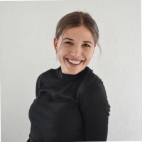 Dania Behringer Email