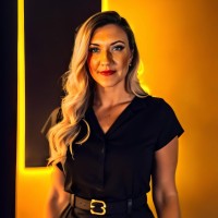 Andrea Dekker