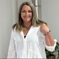 RealtyAssist Employee Linda Russell's profile photo