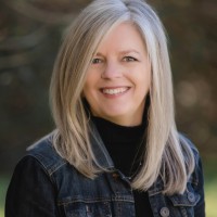 Round Top Real Estate Employee Connie Burch's profile photo