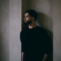 Zain Khaki Email