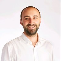 Daniel Wallis Email