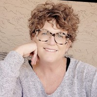 Whitney Mills Email & Phone Number