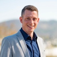 Patrick Püster Email