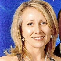 Kris Mills Email & Phone Number