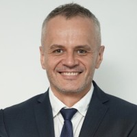 Daniel Pełka Email