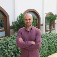 Salih Degerli̇ Email