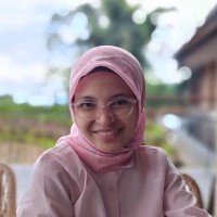Prastiti Arfianti Email