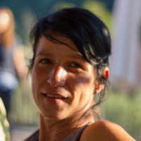 Tina Zagmajster Email