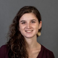 Codeur.com Employee Laura Michaud's profile photo