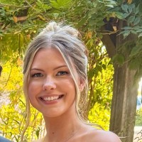 Hocus Pocus Magic Employee Natalie Kiseloff's profile photo