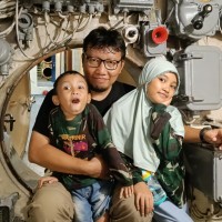 Nur Hidayatullah Email & Phone Number