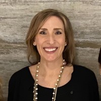 Lisa Helling Email & Phone Number