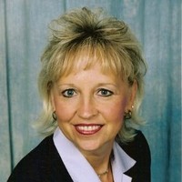 Coldwell Banker Vision Employee Debra Urista's profile photo