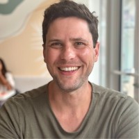 Robbie Brown Email & Phone Number