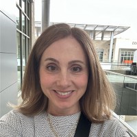 Capstone Commercial Real Estate Group Employee Beth Burris's profile photo