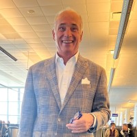 FARcapital, LLC Employee Thom Young's profile photo