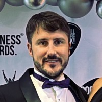 Tom Owen Email & Phone Number