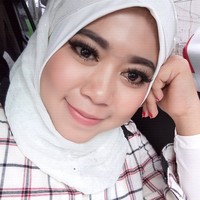 Septi Satriana Email