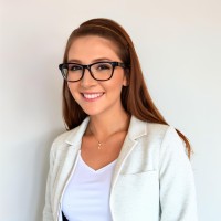 Oma's Pride Employee Alyssa Voigt's profile photo