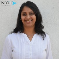 Tripti Shenoi Email