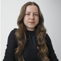 Esra Günindi Email