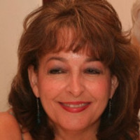 Elizabeth Grayson Email & Phone Number