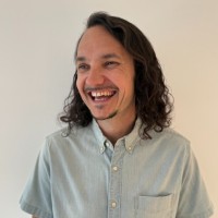 Kamil Mroczek Email & Phone Number
