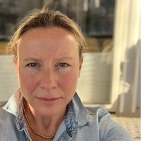 Anne Wright Email & Phone Number