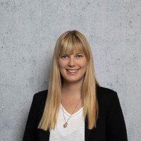VR-Bank Main-Rhön eG Employee Julia Müller's profile photo
