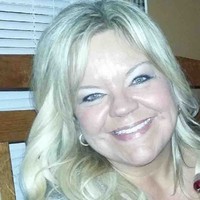 Bath & Body Works Employee Jennifer Simon's profile photo