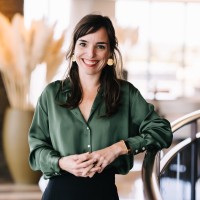 Elsa Puiseux Email
