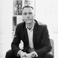 Mads Hedegaard Email