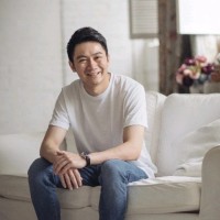 Angus Hui Email