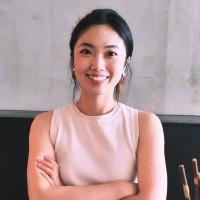 Chloe Li Email & Phone Number