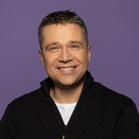 Michael van de Bovenkamp Email