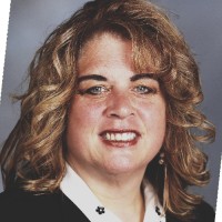 Tracey Pierce Email & Phone Number