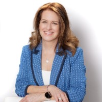 Vision2Voice Communications Employee Andrea Greenhous's profile photo