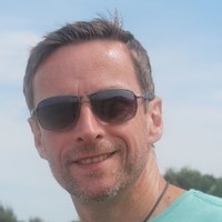 Axel Pietrzinski Email